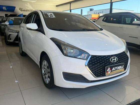 HYUNDAI HB20S 1.0 COMFORT PLUS 12V FLEX 4P MANUAL